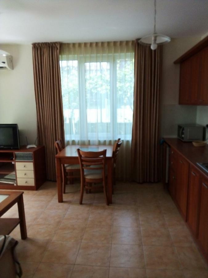 Apartment In Complex Tara Равда Екстер'єр фото