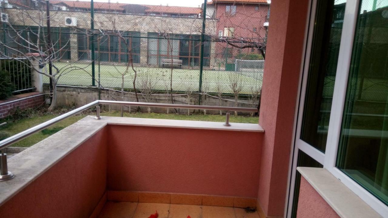 Apartment In Complex Tara Равда Екстер'єр фото